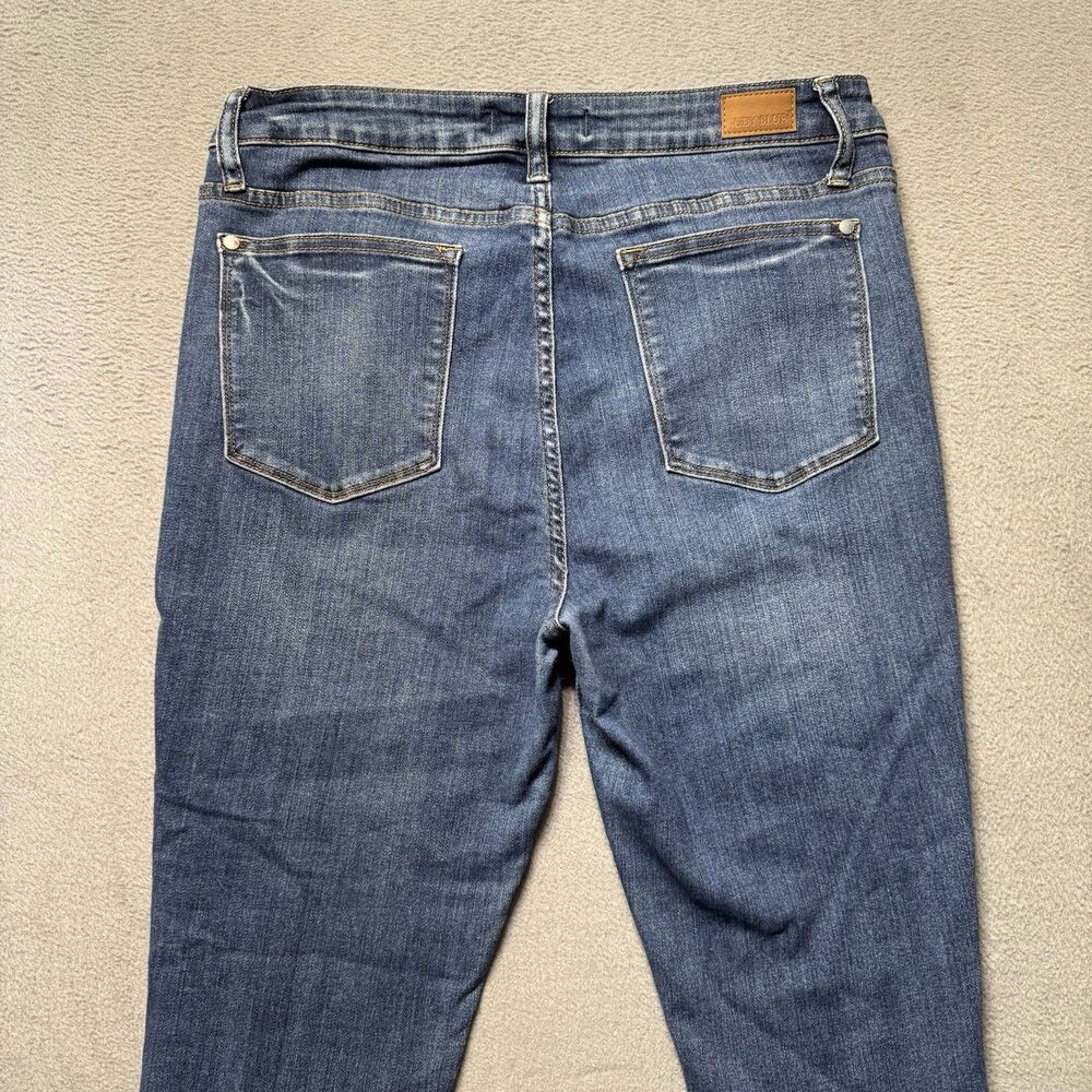 Judy Blue Womens 32 Capri Straight Leg Jeans Blue Mid Rise Stretch Denim - Picture 4 of 11